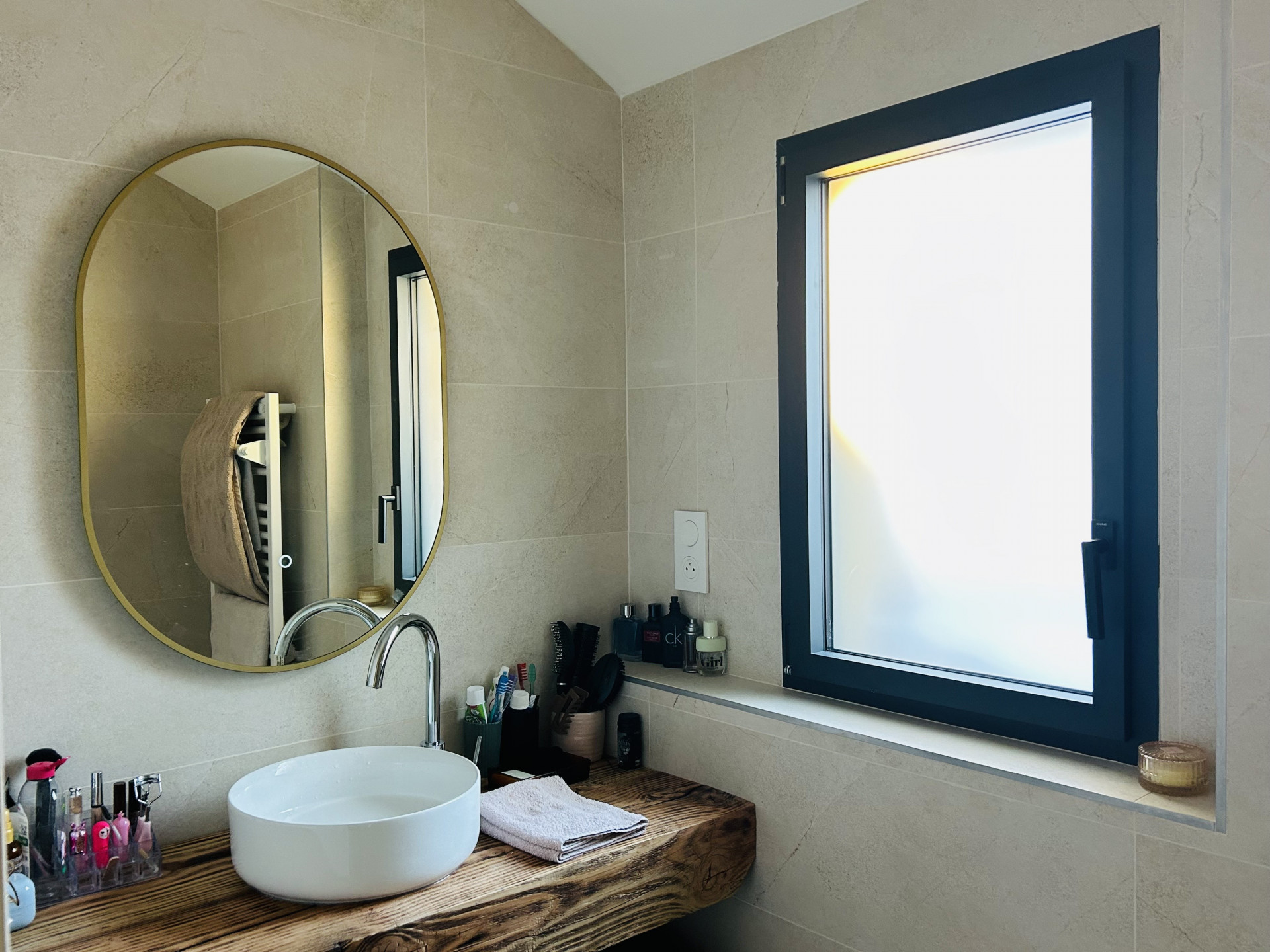 Villa 5 chambres à 20mn du circuit Villa 5 chambres à 20mn du circuit