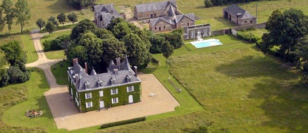 castle-circuit-pool
