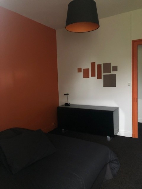 2nd bedroom-castle-bathroom-share-2-8540 2nd bedroom-castle-bathroom-share-2-8540