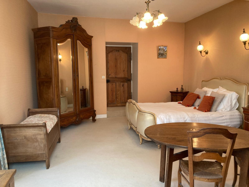 Chambre 1 - 30 min du circuit des 24H Chambre 1 - 30 min du circuit des 24H