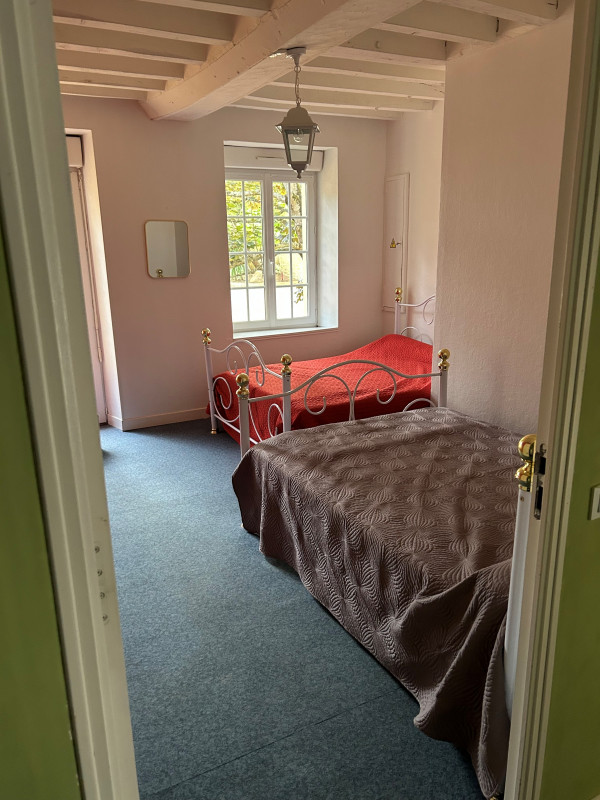 chambre 3- 30mn du circuit des 24 Heures du Mans chambre 3- 30mn du circuit des 24 Heures du Mans