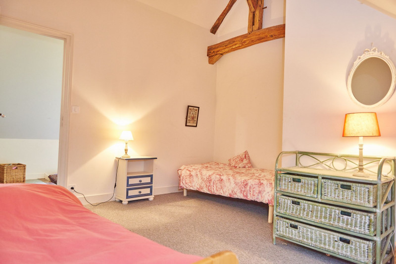 room room
