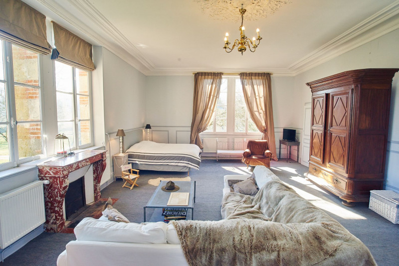 room room