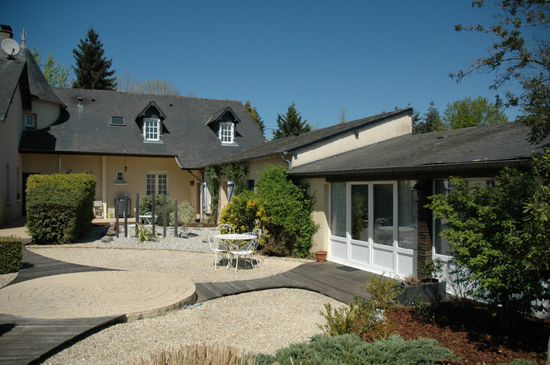 chambre à 7mn du circuit des 24 Heures  chambre à 7mn du circuit des 24 Heures