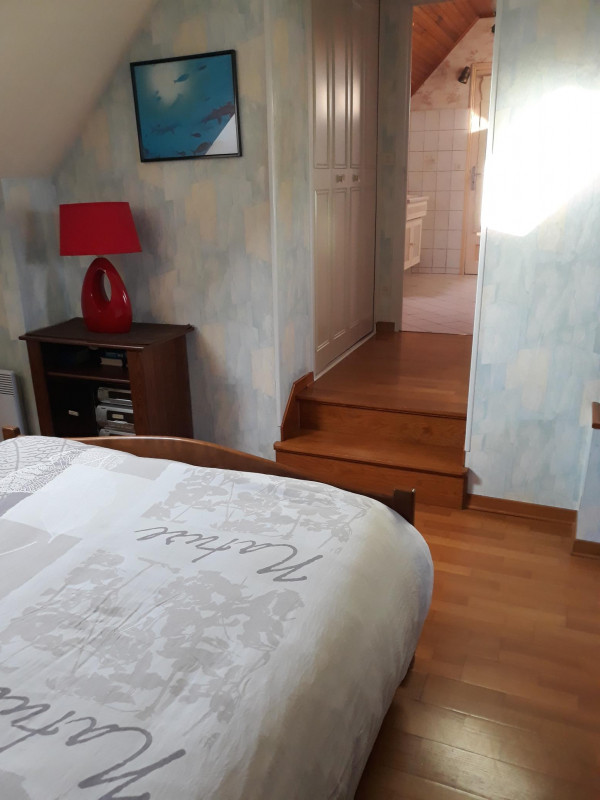 Chambre avec salle de bain privative Chambre avec salle de bain privative
