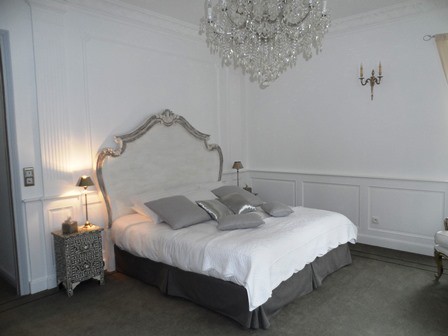 double room double_room_guestshouse_24h_lemans_castel