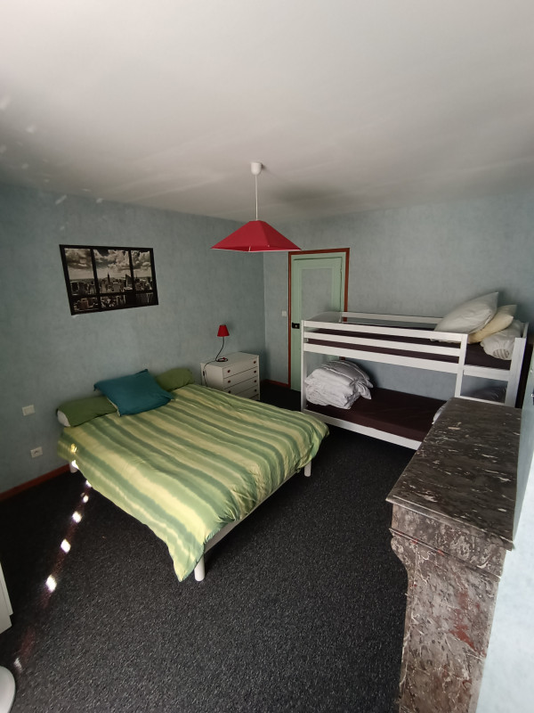 Chambre double avec lit superposé Chambre double avec lit superposé