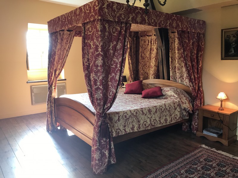 Double bedroom n°1 doublebedroom-castle