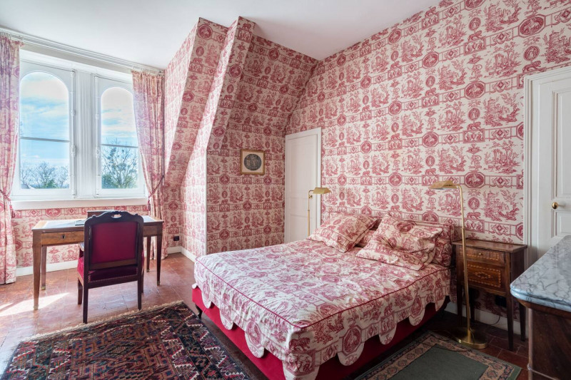 double bedroom