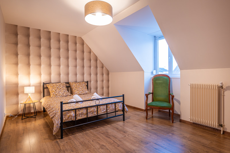 double bed room