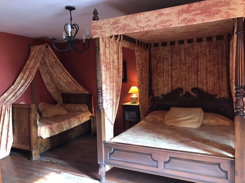 Triple bedroom triplebedroom-castle-circuit