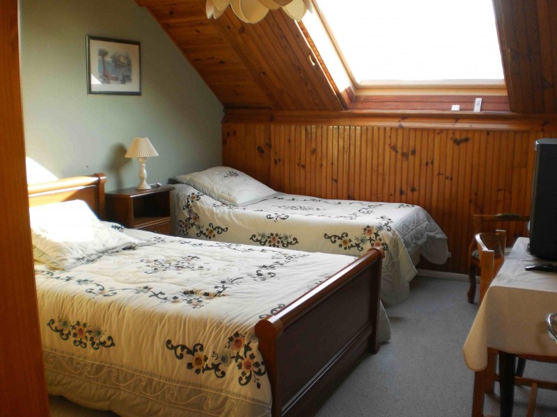 Twin bedroom twinbedroom-B&B