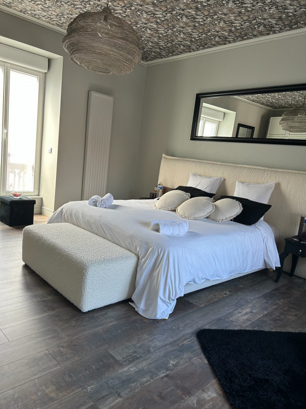 Villa room in Le Mans city center Villa room in Le Mans city center