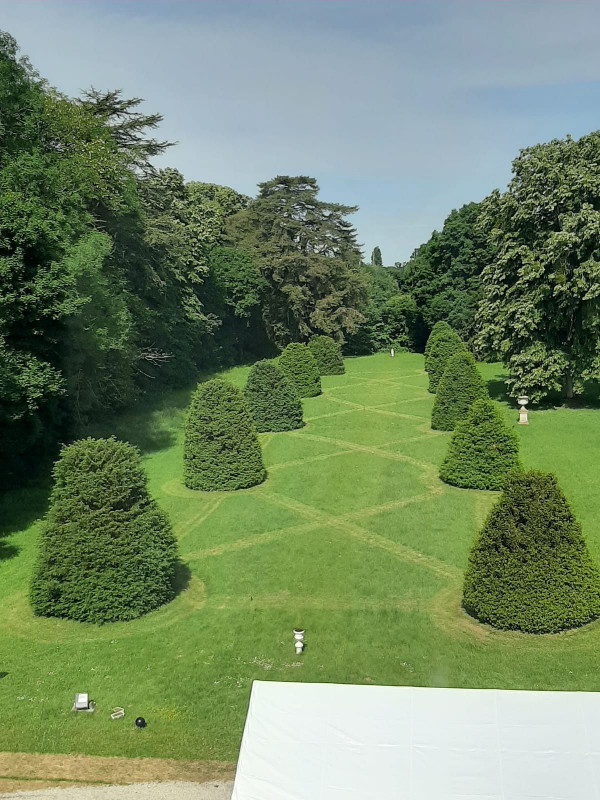 Castle located 35 minutes from the 24 Heures du Mans circuit