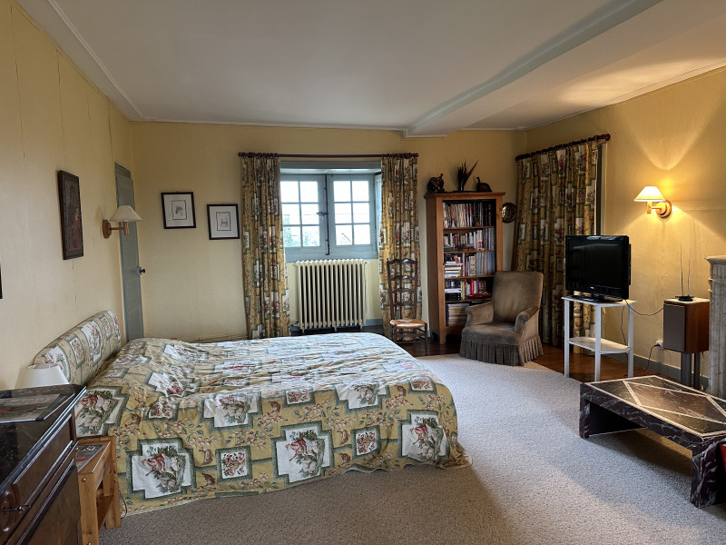 chateau large room chateau large room