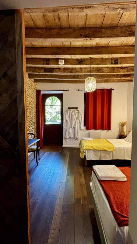Domaine 5 chambres avec salles de bain privatives à 30mn du circuit