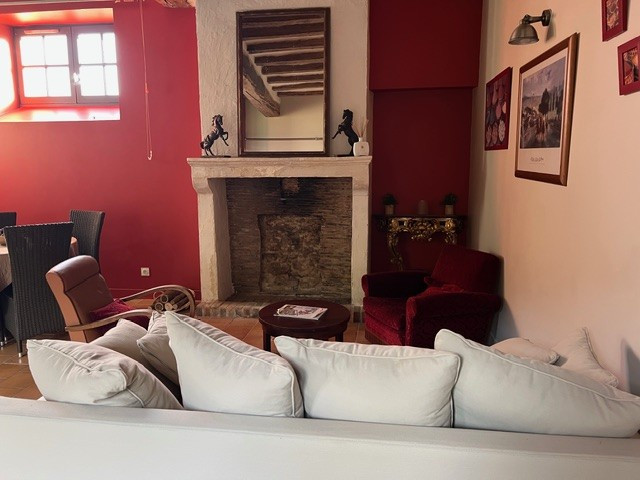 e2-salon-18570 e2-salon-18570