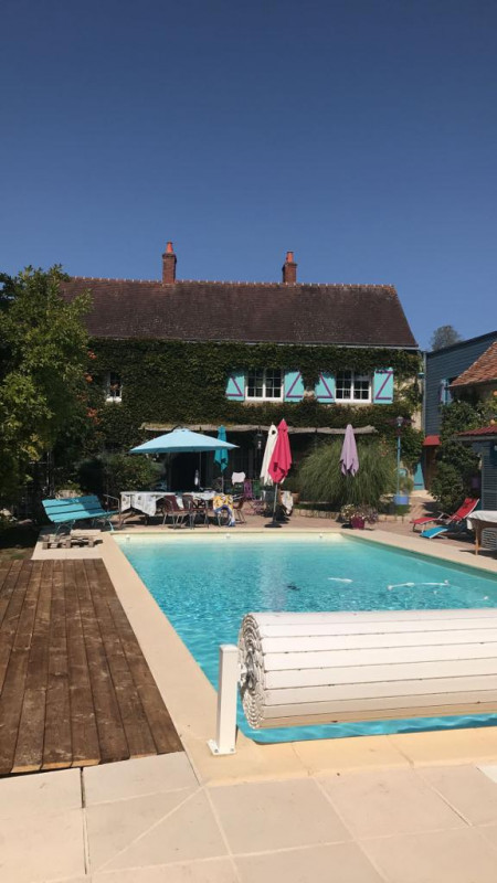 extérieur avec piscine