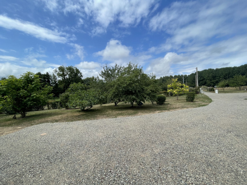 Gîte pour 15 personnes à 30mn du circuit Gîte pour 15 personnes à 30mn du circuit