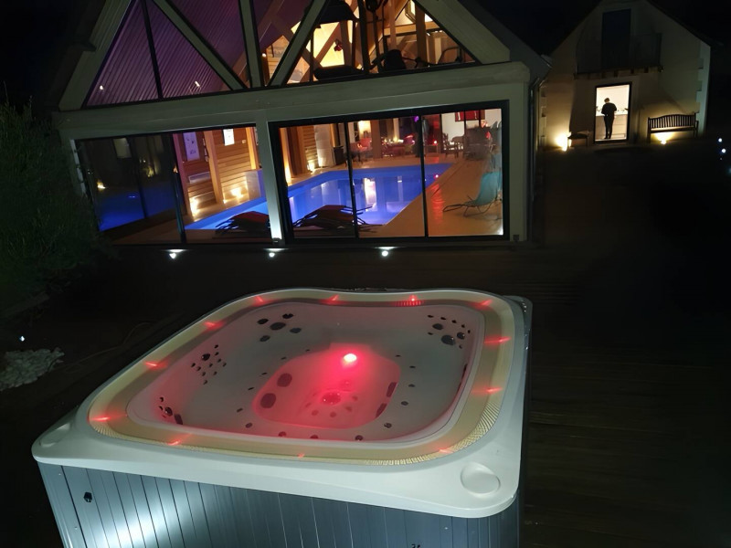 jacuzzi jacuzzi