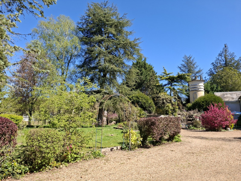 le-prieur-l-une-des-vues-de-son-jardin-18694