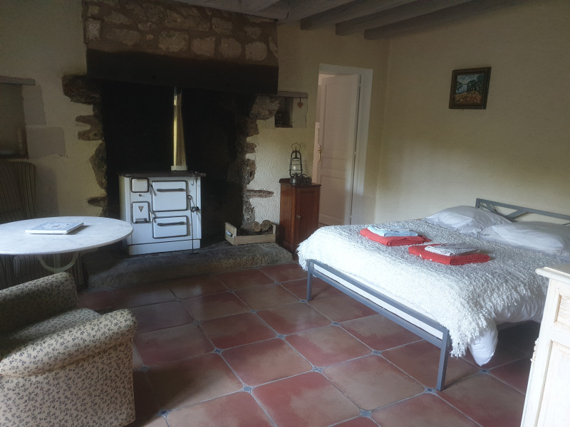 lit 2 places dans le salon lit 2 places dans le salon