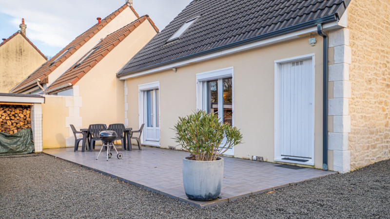 HOUSE NEAR CIRCUIT LE MANS