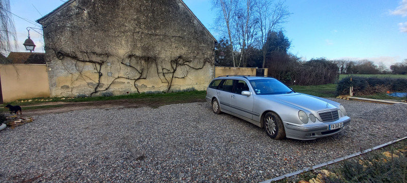 parking- 35mn du circuit 