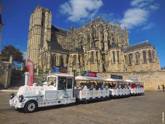 The little train of Le Mans the-little-train-of-le-mans