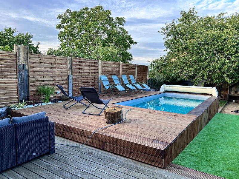 swimming pool-house-15min-circuit-du-mans