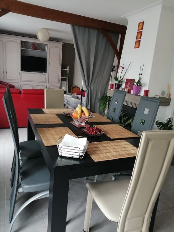 s-a-m-salon-15682 s-a-m-salon-15682