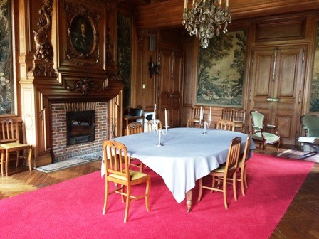 dining room dining_room_le_mans_24h_race_cottage_castle
