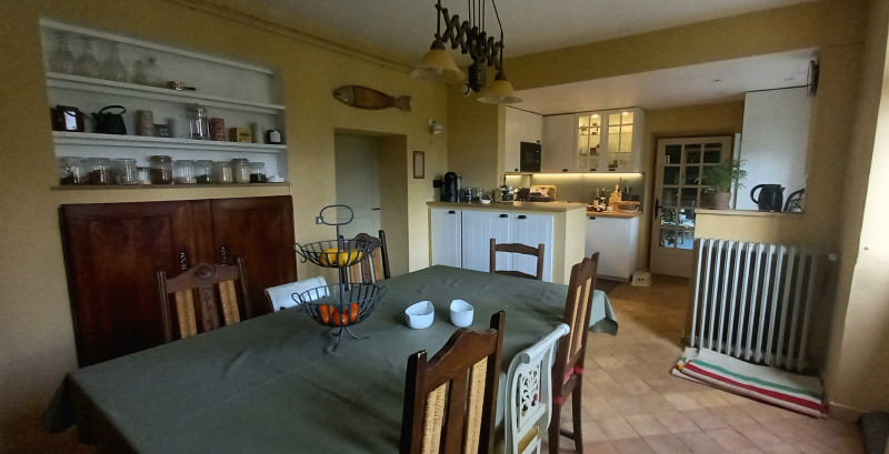 Salle a manger - 35mn du circuit 