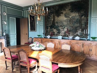 dining room	 dining room