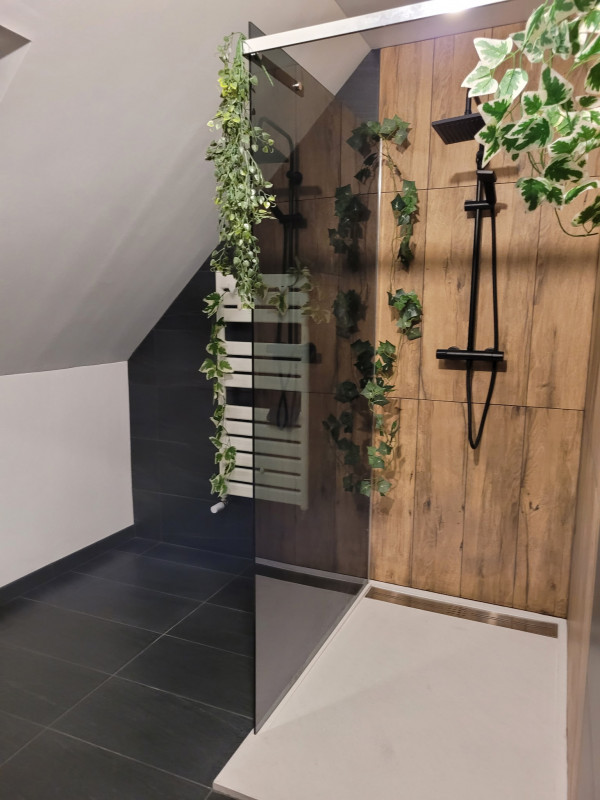 Bathroom 1 Bathroom 1