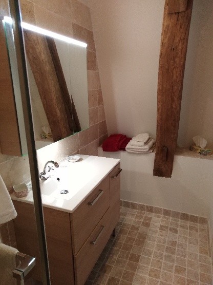 bathroom bathroom_le_mans_castle_24h_race_2020