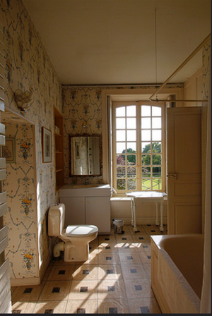 bathroom bathroom_le_mans_castle_24h_race_2020