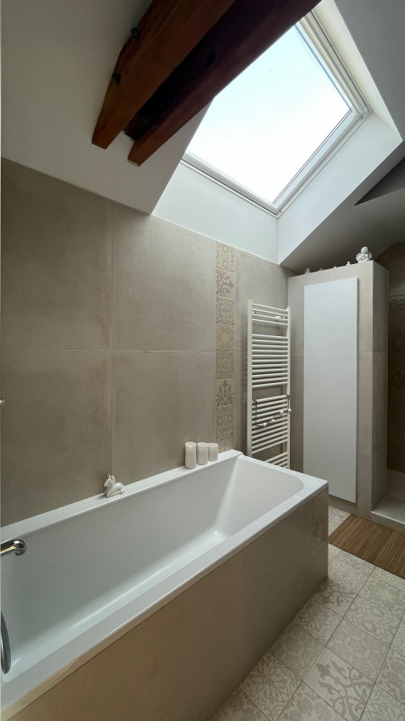salle de bain 2 - 19mn du circuit des 24H salle de bain 2 - 19mn du circuit des 24H