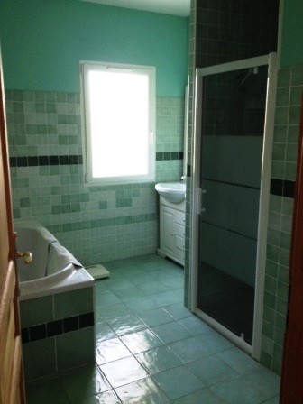 Bathroom bathroom-cottage-circuit