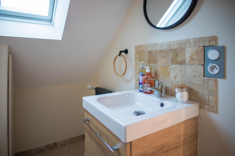 salle de bain - gîte à 12mn du circuit des 24H salle de bain - gîte à 12mn du circuit des 24H