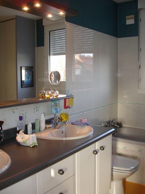salle de bain privée salle_de_bain_hôtes_24h_lemans_b&b