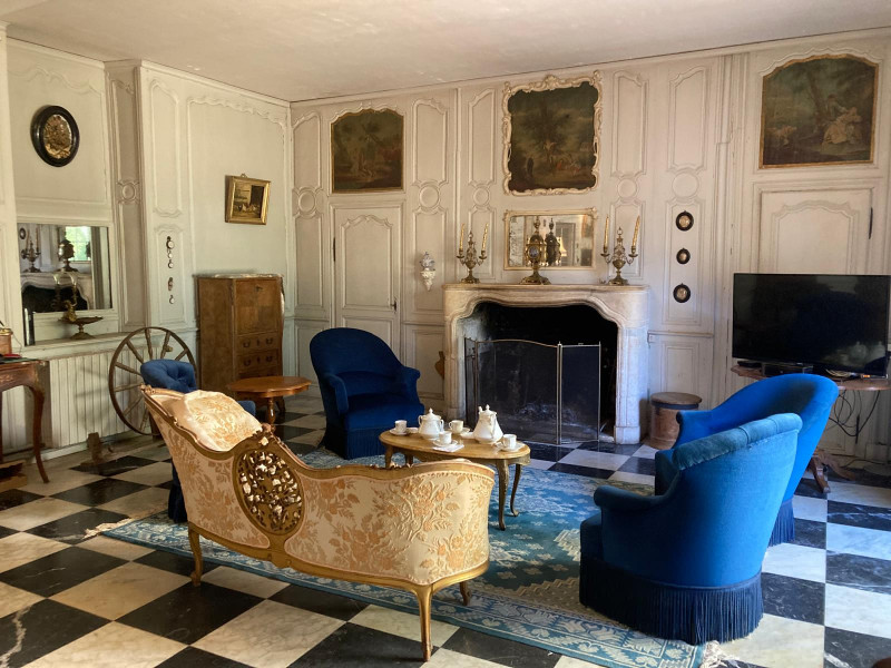 Salon - 30 mn du circuit des 24H Salon - 30 mn du circuit des 24H