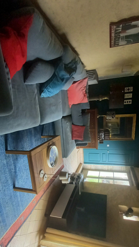 Salon - 35mn du circuit 