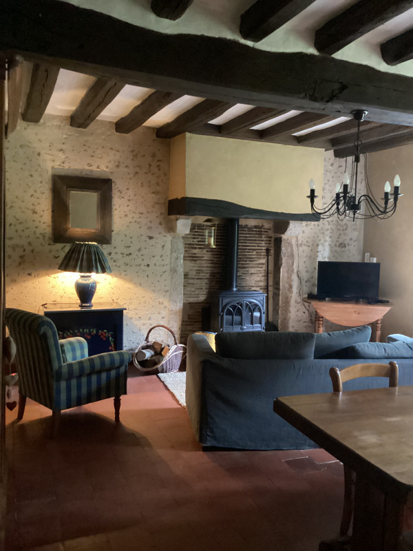 living room - 3 bedroom house 25 minutes from the circuit living room - 3 bedroom house 25 minutes from the circuit