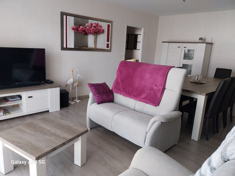 Salon séjour - à 5 min du circuit Salon séjour - à 5 min du circuit