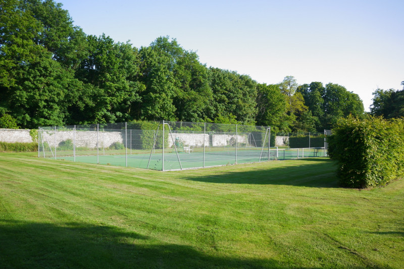 Tennis court