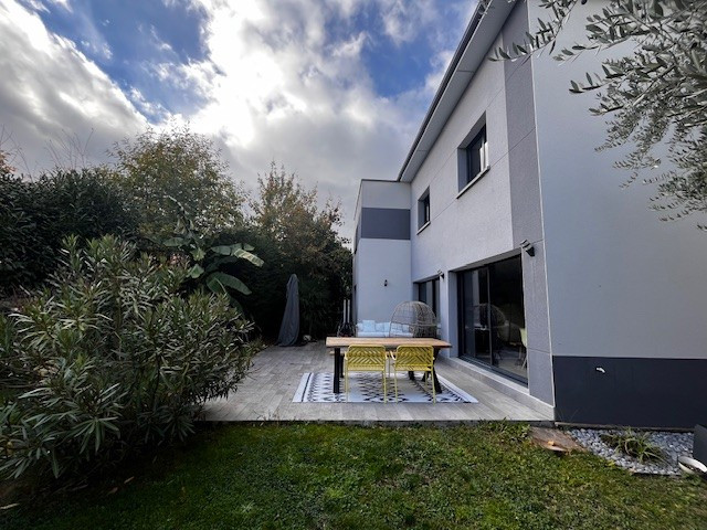 terrasse-g1512-o-3-17489 terrasse-g1512-o-3-17489