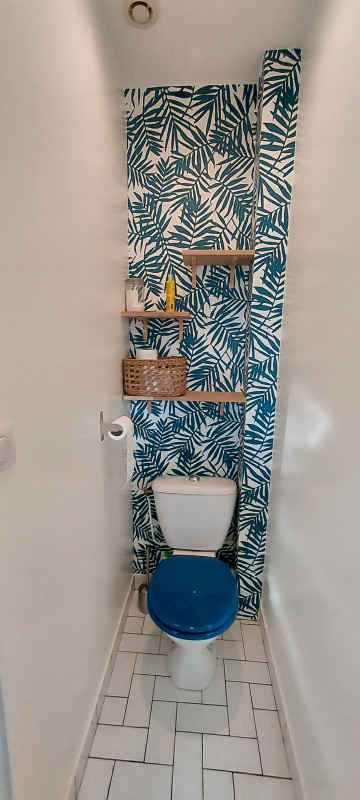 WC WC